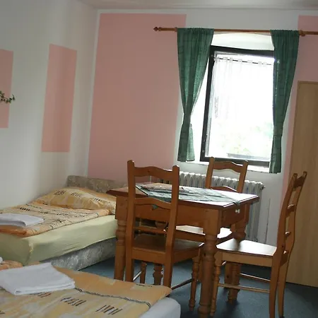 Na Statku Ratzka Πανσιόν Kájov